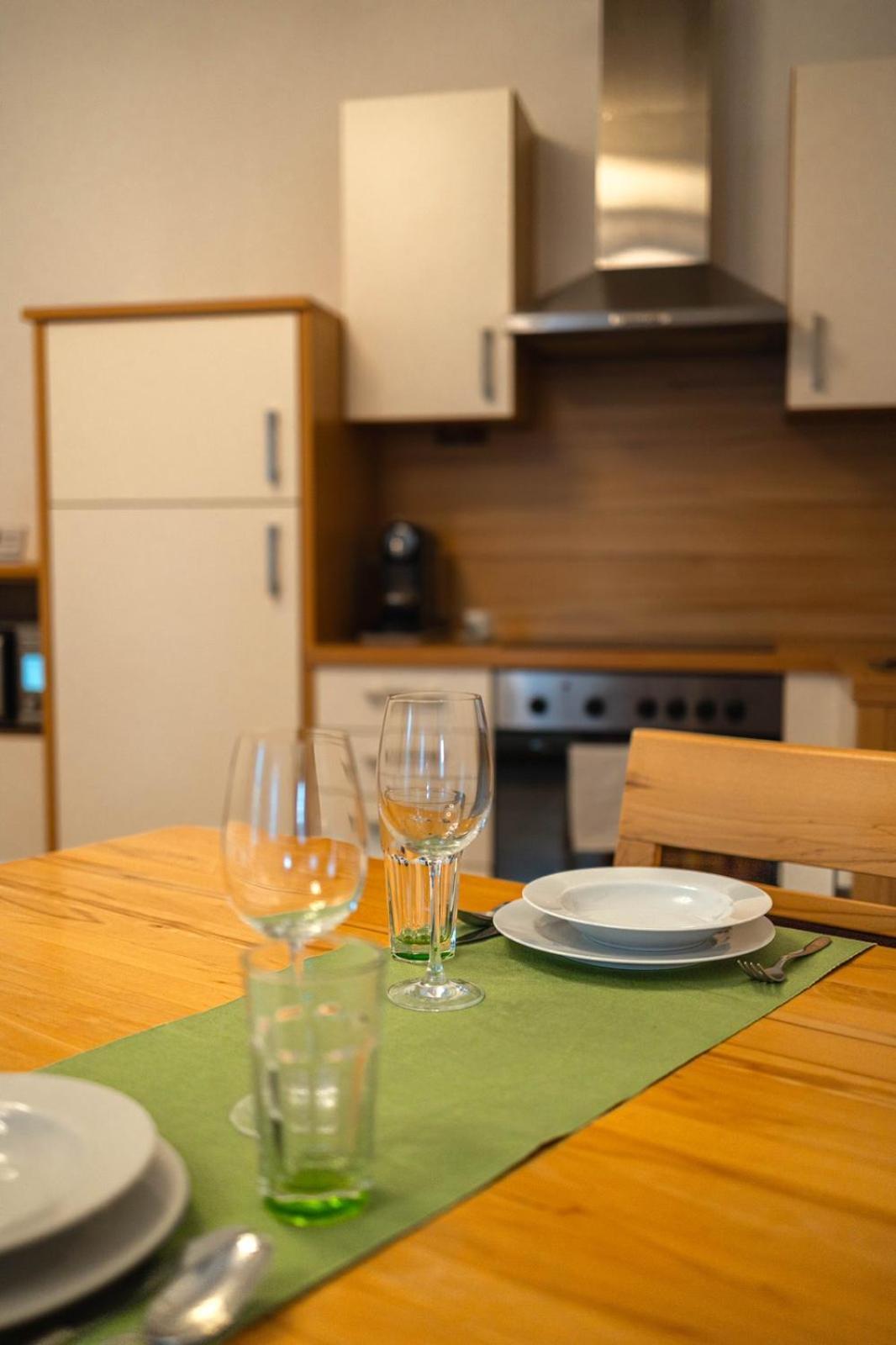Orchidea Apartman Mosonmagyaróvár 外观 照片